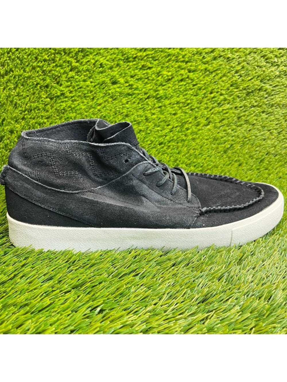 Nike SB Zoom Stefan Janoski Mid Mens Size 13 Black White Athletic Shoes Sneakers